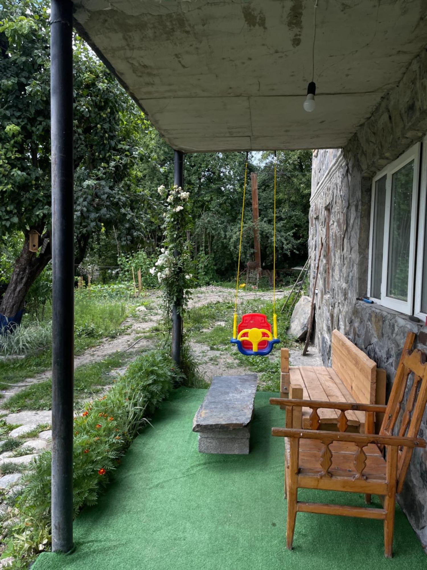 Mamuka Chartolani Guesthouse 메스티아 외부 사진